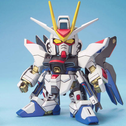 BB Senshi 288 Strike Freedom Gundam