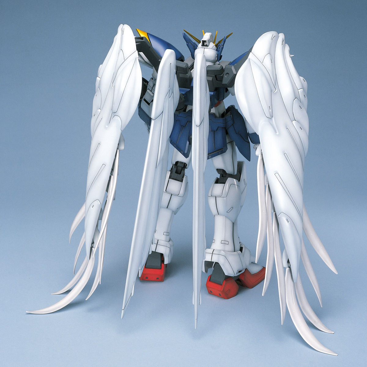 PG 1/60 Wing Gundam Zero Custom