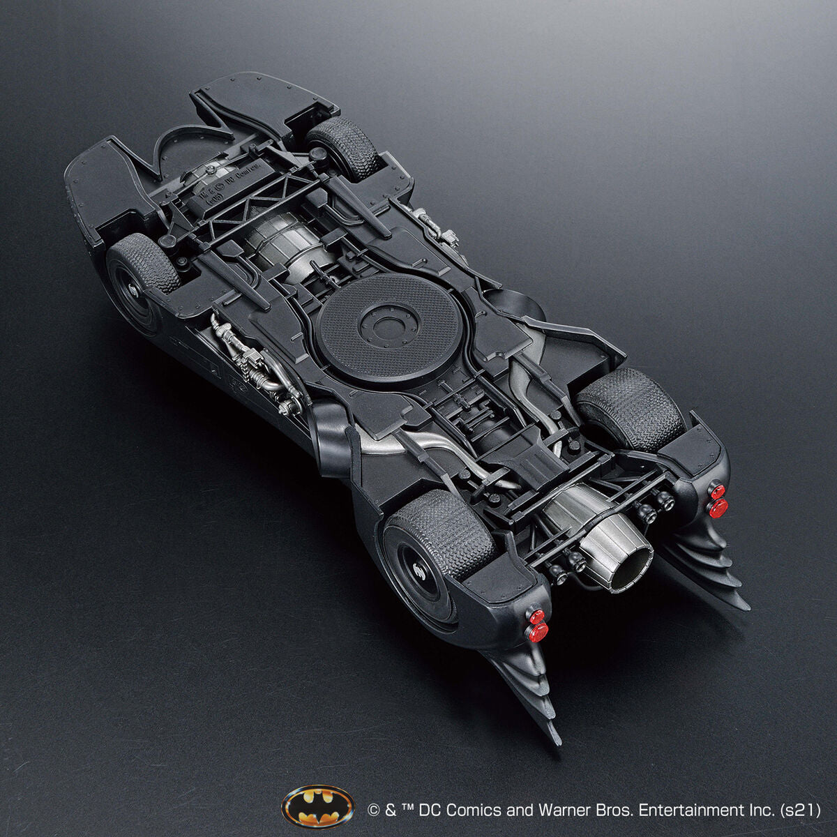 1/35 SCALE Batmobile (Batman 1989 Ver.)