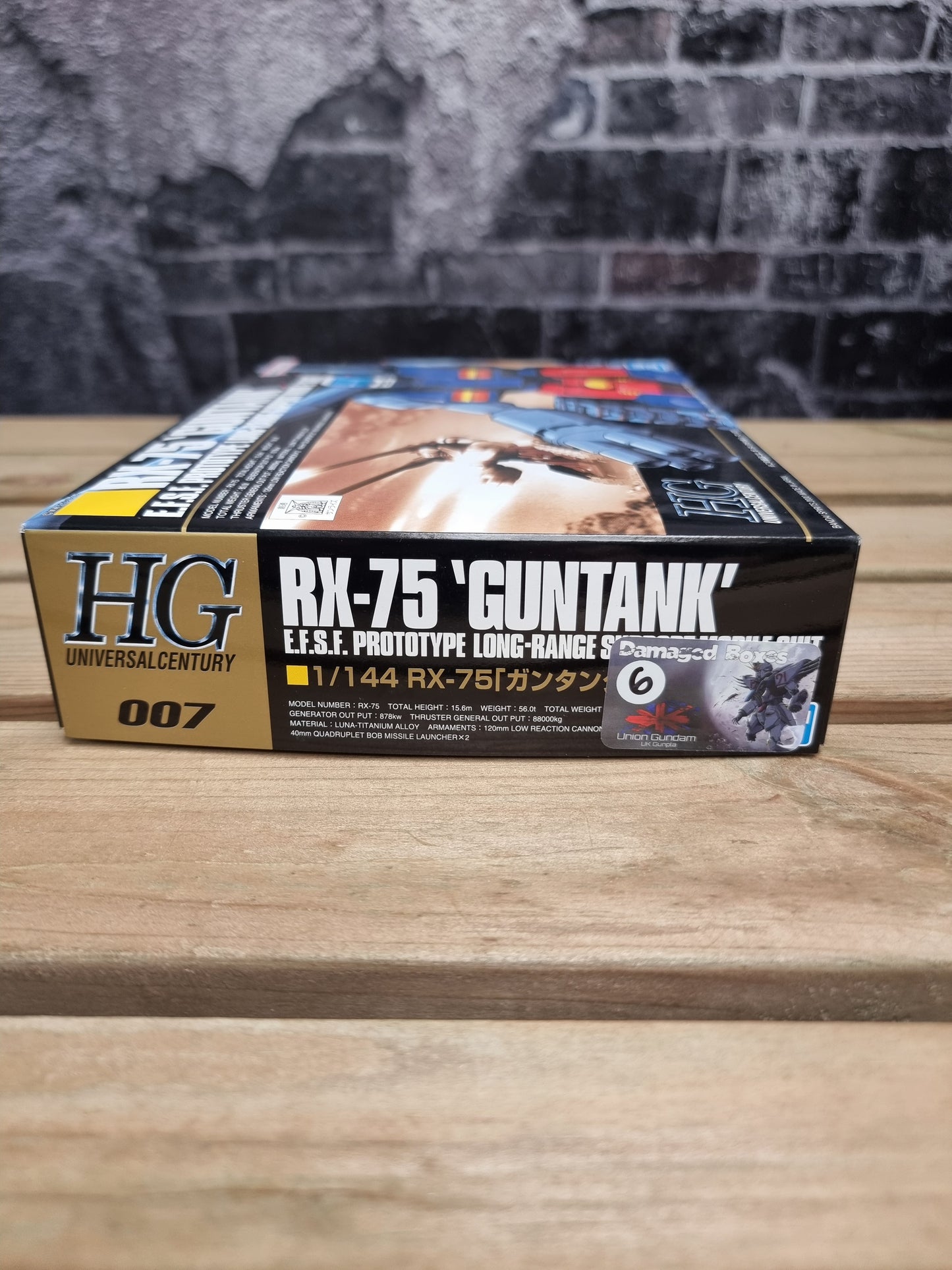 HGUC 1/144 RX-75 Guntank - Damaged Box (6)