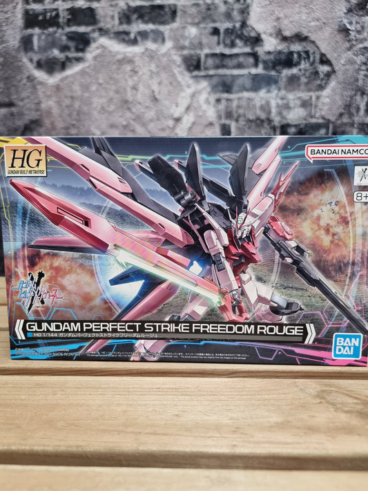 HG 1/144 Gundam Perfect Strike Freedom Rouge - Damaged Box (8)