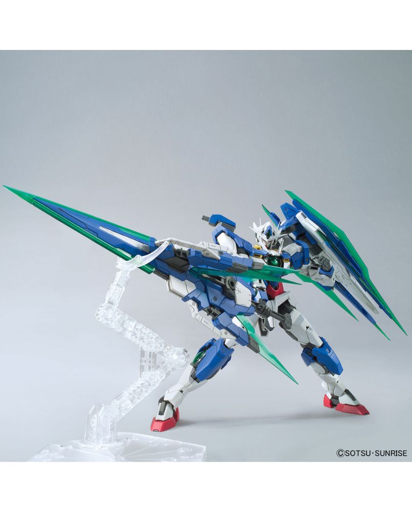 MG 1/100 Gundam 00 Qant Full Saber