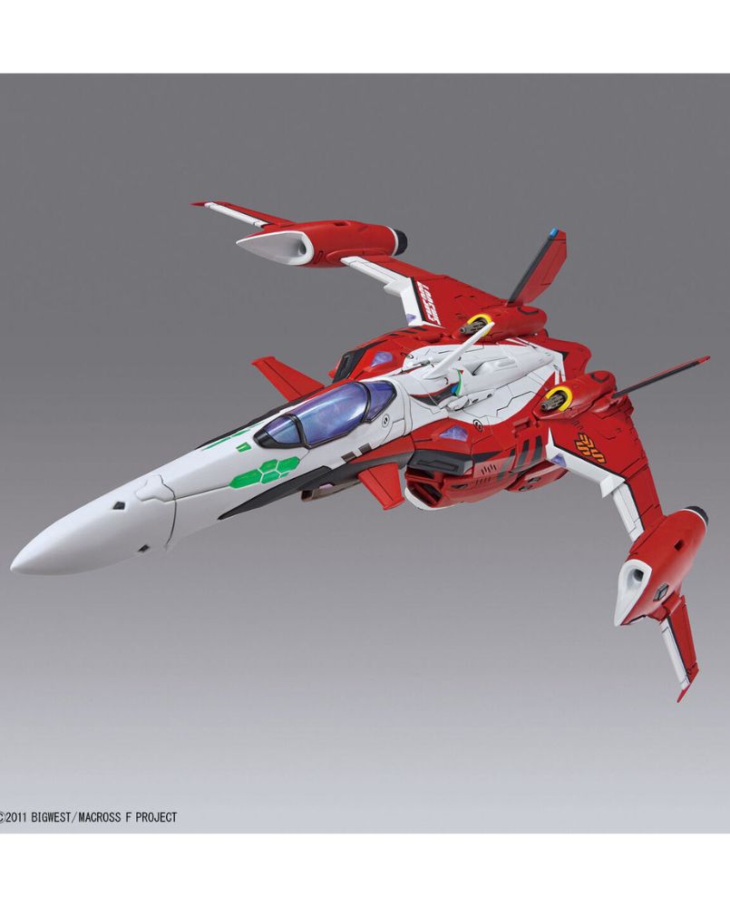 HG 1/100 YF-29 Durandal Valkyrie (Alto Saotome machine)