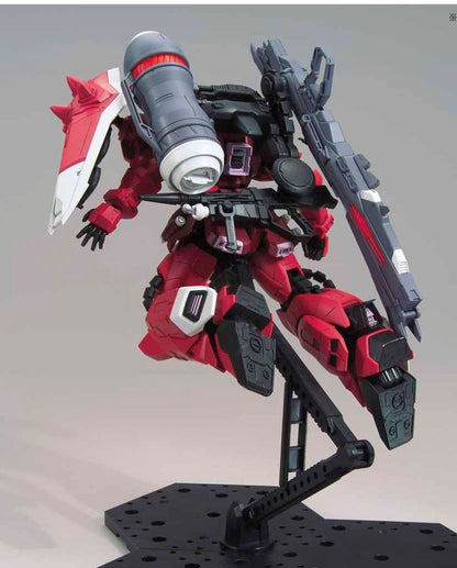 MG 1/100 Gunner Zaku Warrior (Lunamaria Hawk exclusive machine)