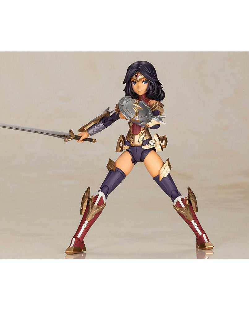 Comics Cross Frame Girl Plastic Model Kit Wonder Woman Fumikane Shimada Ver. 16 cm