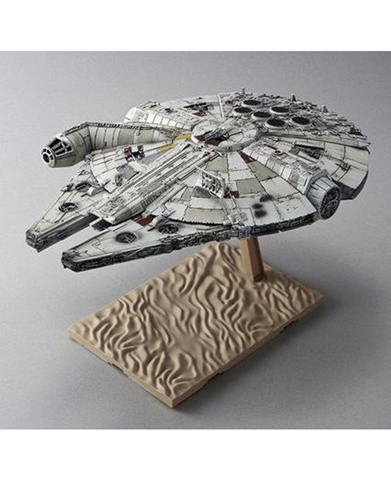 1/144 Millennium Falcon (The Force Awakens)