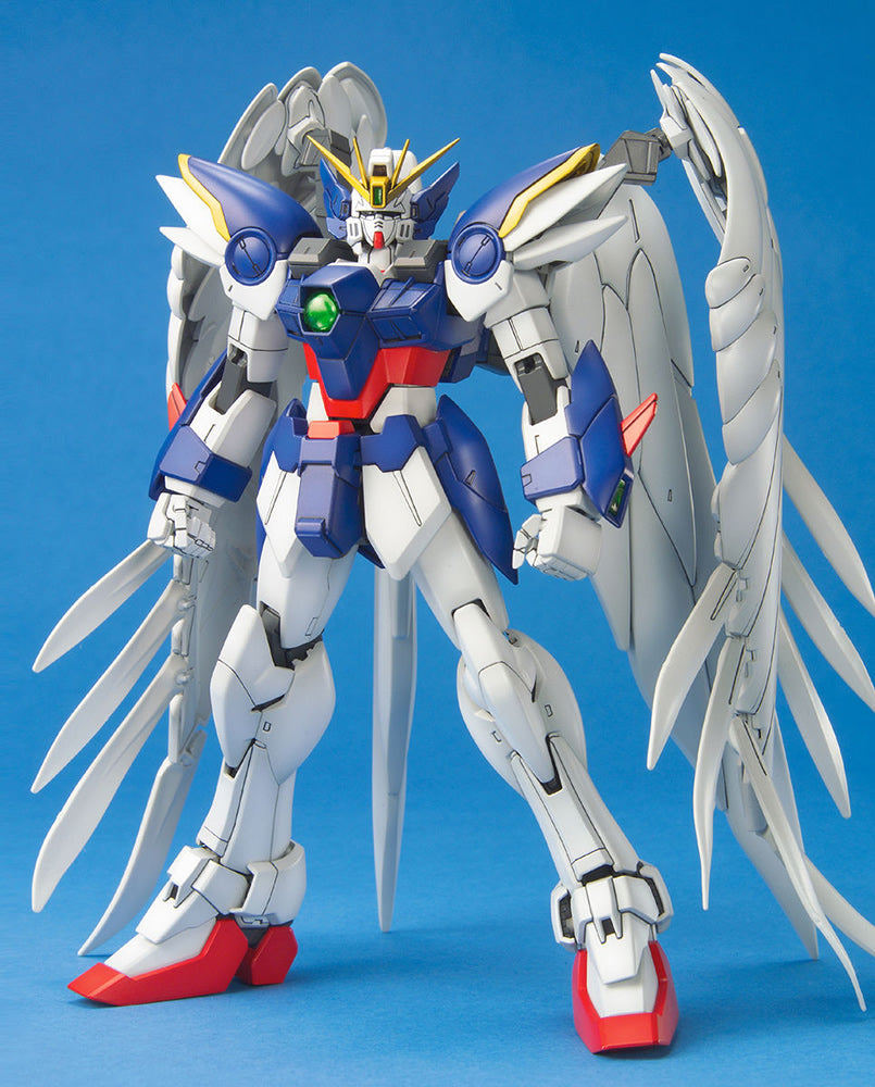 MG 1/100 Wing Gundam Zero (Endless Waltz Version)