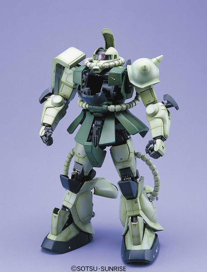 PG Gundam Zaku II MS-06F 1/60 - Damaged Box